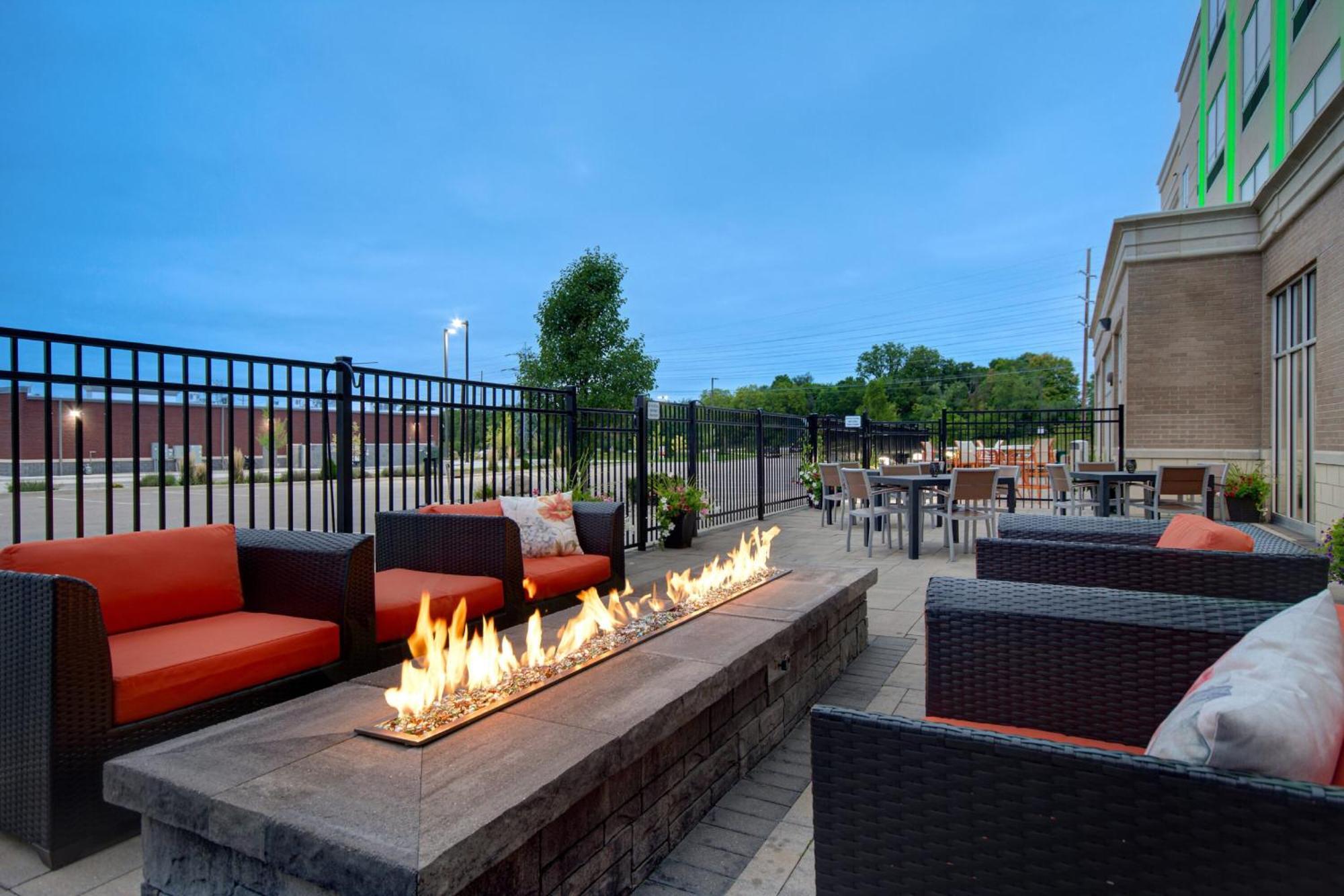 Holiday Inn Grand Rapids North - Walker By Ihg Luaran gambar